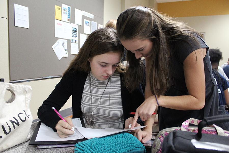 Debate Teams Go Undefeated at Rockhurst Tournament