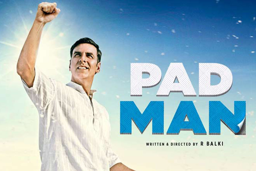 Actor Akshay Kumar portrays main character Lakshmikant Chauhan on the “Padman” official movie poster.
Copy:
