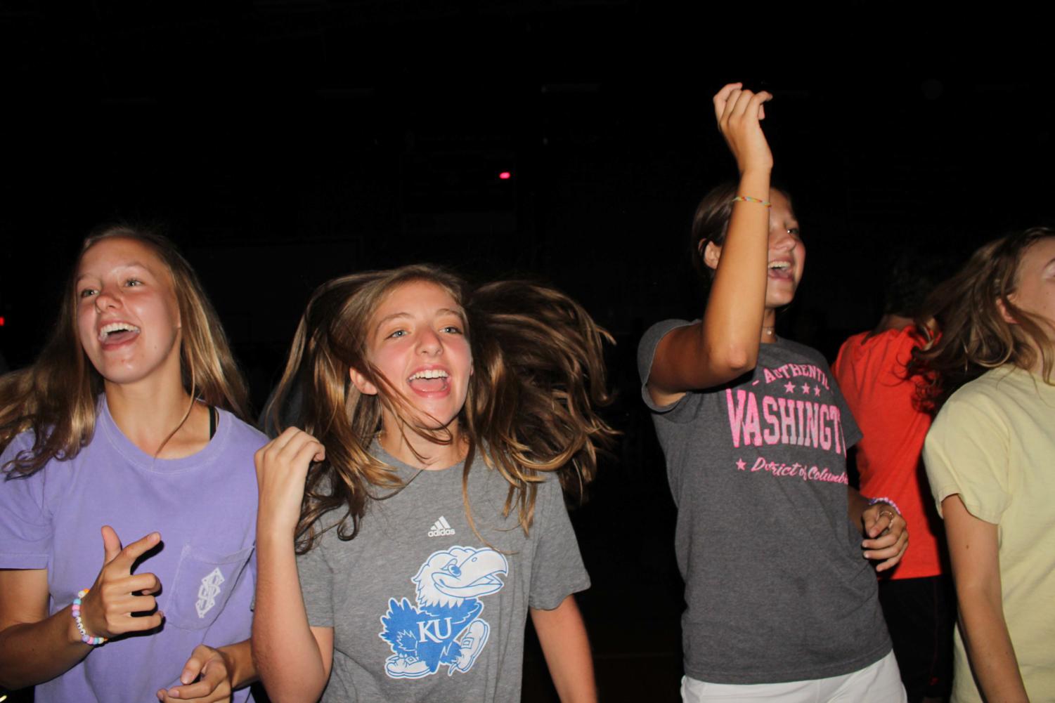 Freshman Mixer: Photogallery