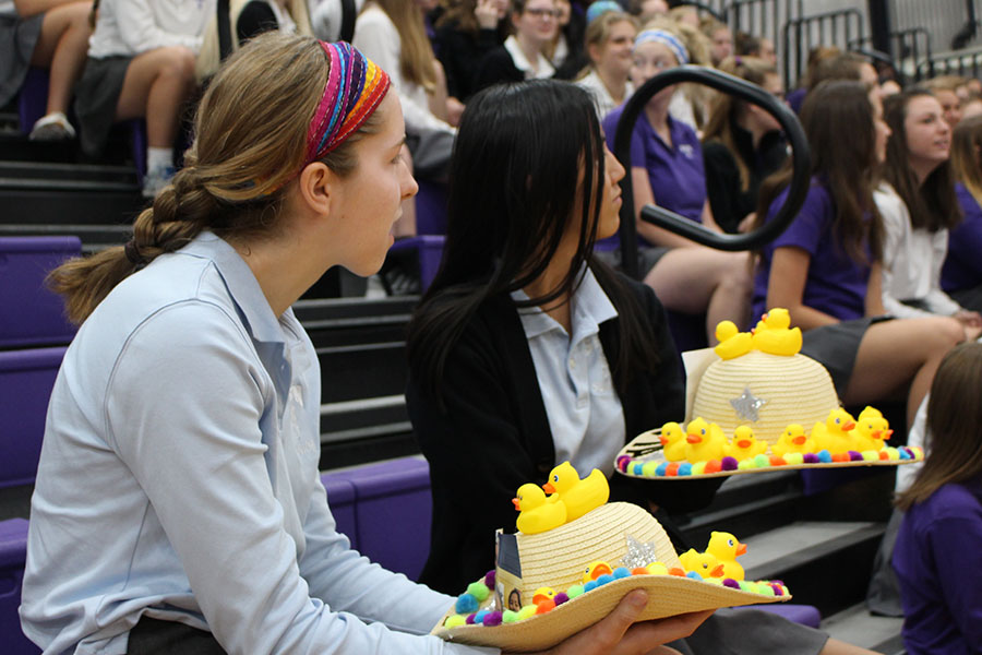 Beanie Week Welcomes Freshmen