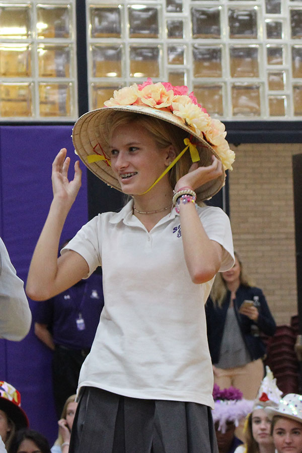 Beanie Week Welcomes Freshmen