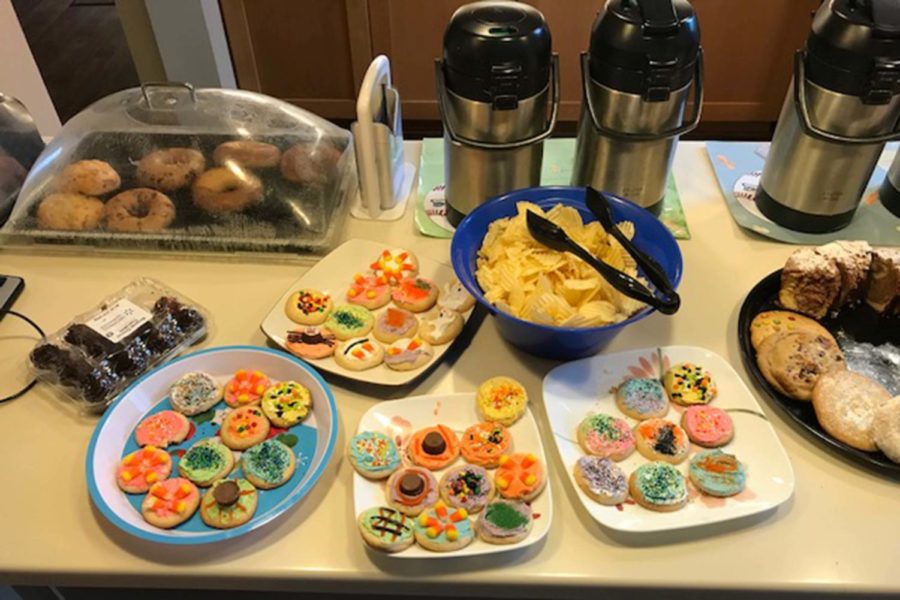 Members of the freshman class baked and decorated cookies for the families in the Kansas City Hospice House Oct. 10.