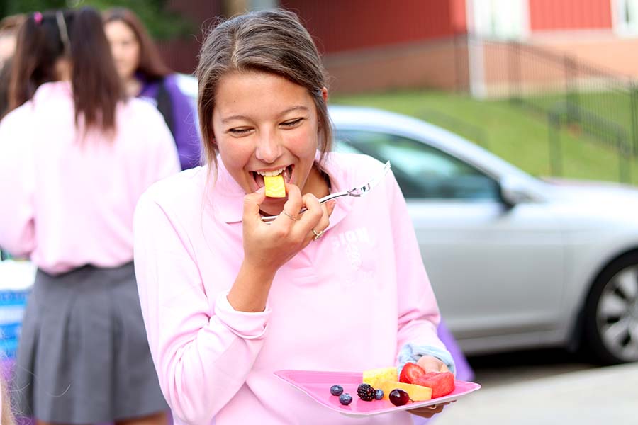 Class of 2020 Celebrates at Annual Senior Tailgate