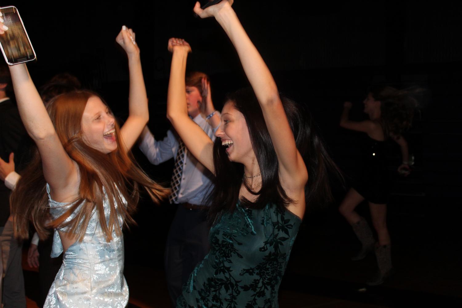 #Throwback: Winter Formal Photo Gallery