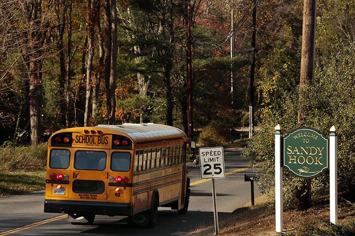 CONN-SCHOOLSHOOTING-SCHOOL