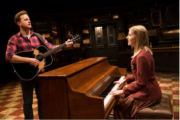 Stuart Ward and Dani de Waal from the ONCE Tour Company ©2015 Joan Marcus