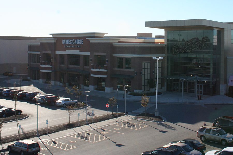 Oak Park Mall made the decision to close on Thanksgiving, benefitting employees.