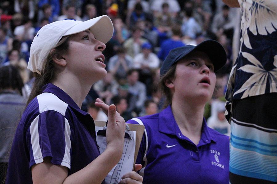 Rockhurst Hosts Charity Volleyball Tournament