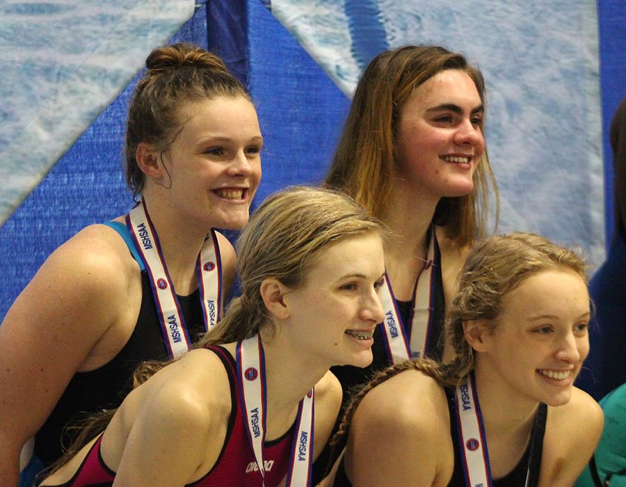 Swim and Dive Succeeds at State