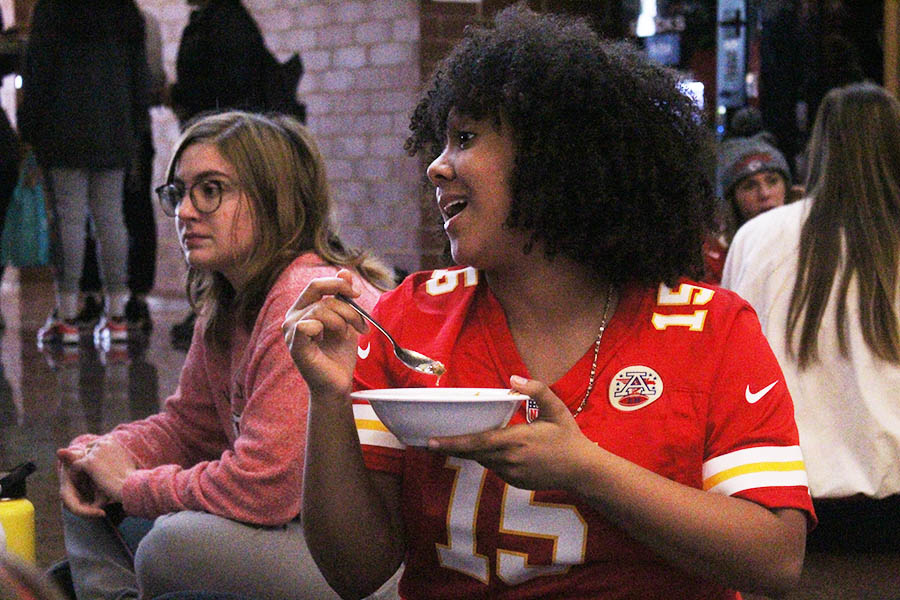 Students Get Pumped for Super Bowl LIV