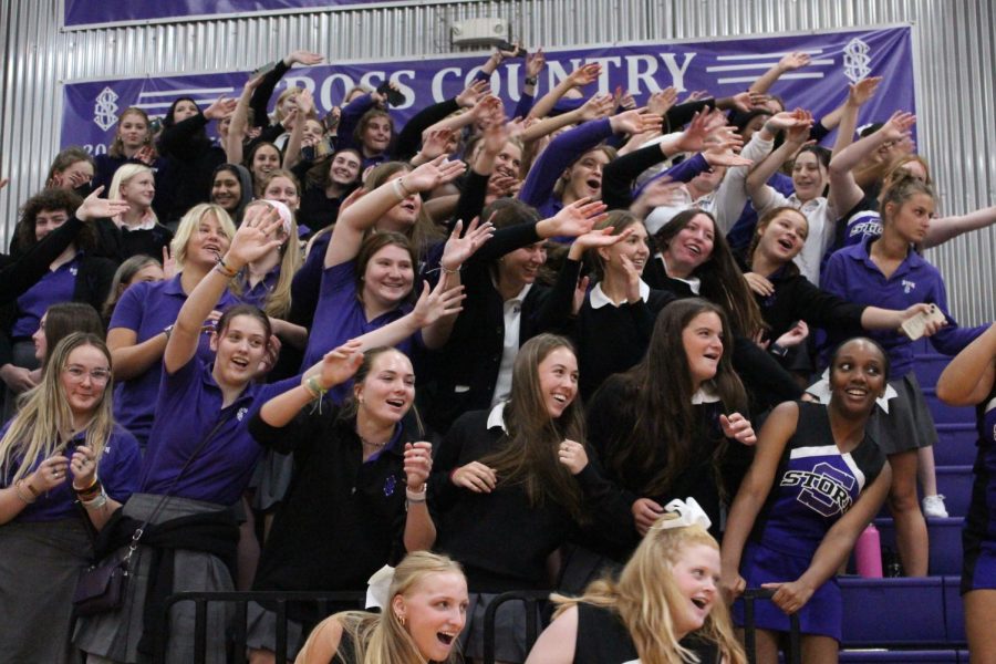 The junior class participates in the rollercoaster cheer